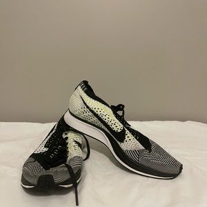 Nike flyknit racer size 5.5M/7W